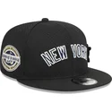 cappello-piatto-nero-snapback-9fifty-post-up-pin-dei-new-york-yankees-mlb-di-new-era