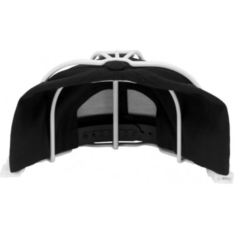 zubehor-weiss-der-cap-washer-von-flexfit