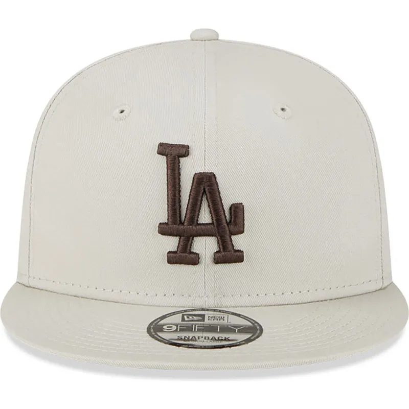 beige-snapback-kappe-mit-flachem-schirm-und-braunem-logo-9fifty-league-essential-der-los-angeles-dodgers-mlb-von-new-era
