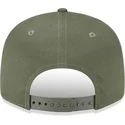grune-snapback-kappe-mit-flachem-schirm-und-beigem-logo-9fifty-league-essential-der-new-york-yankees-mlb-von-new-era