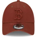 casquette-courbee-marron-ajustable-avec-logo-marron-9forty-washed-canvas-boston-red-sox-mlb-new-era