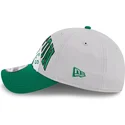 justerbar-gra-och-gron-kurvkeps-9twenty-tip-off-2023-boston-celtics-nba-fran-new-era