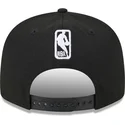 svart-platt-snapback-keps-9fifty-tip-off-2023-milwaukee-bucks-nba-fran-new-era