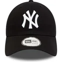 czarna-zakrzywiona-regulowana-czapka-9twenty-league-essential-new-york-yankees-mlb-od-new-era
