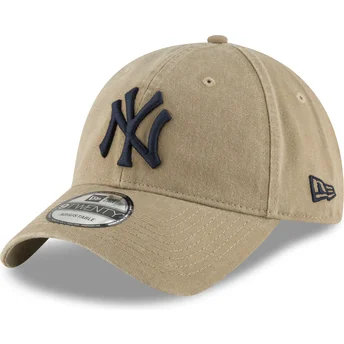 Justerbar ljusbrun böjd keps med marinblå logotyp 9TWENTY Core Classic New York Yankees MLB från New Era