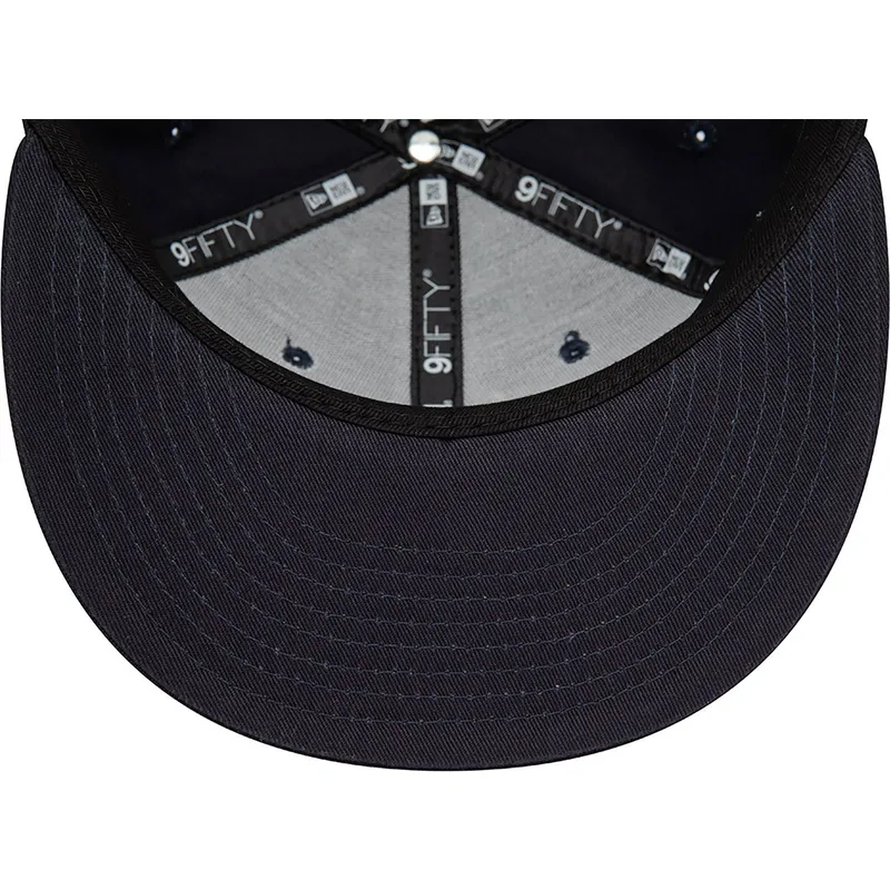 mutzen-flach-marineblau-snapback-9fifty-outline-der-new-york-yankees-mlb-von-new-era