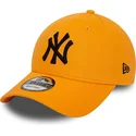mutzen-gebogen-orange-verstellbares-band-negro-9forty-league-essential-der-new-york-yankees-mlb-von-new-era