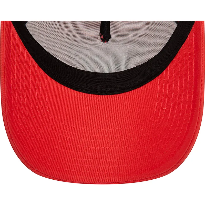 mutzen-gebogen-rot-snapback-a-frame-league-essential-der-new-york-yankees-mlb-von-new-era mutzen-gebogen-rot-snapback-a-frame-league-essential-der-new-york-yankees-mlb-von-new-era