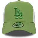 grune-und-weisse-trucker-kappe-mit-grunem-logo-a-frame-league-essential-der-los-angeles-dodgers-mlb-von-new-era