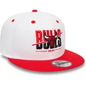 biala-i-czerwona-czapka-z-daszkiem-snapback-9fifty-white-crown-chicago-bulls-nba-marki-new-era