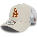 casquette-trucker-beige-et-blanche-avec-logo-marron-a-frame-boucle-los-angeles-dodgers-mlb-new-era