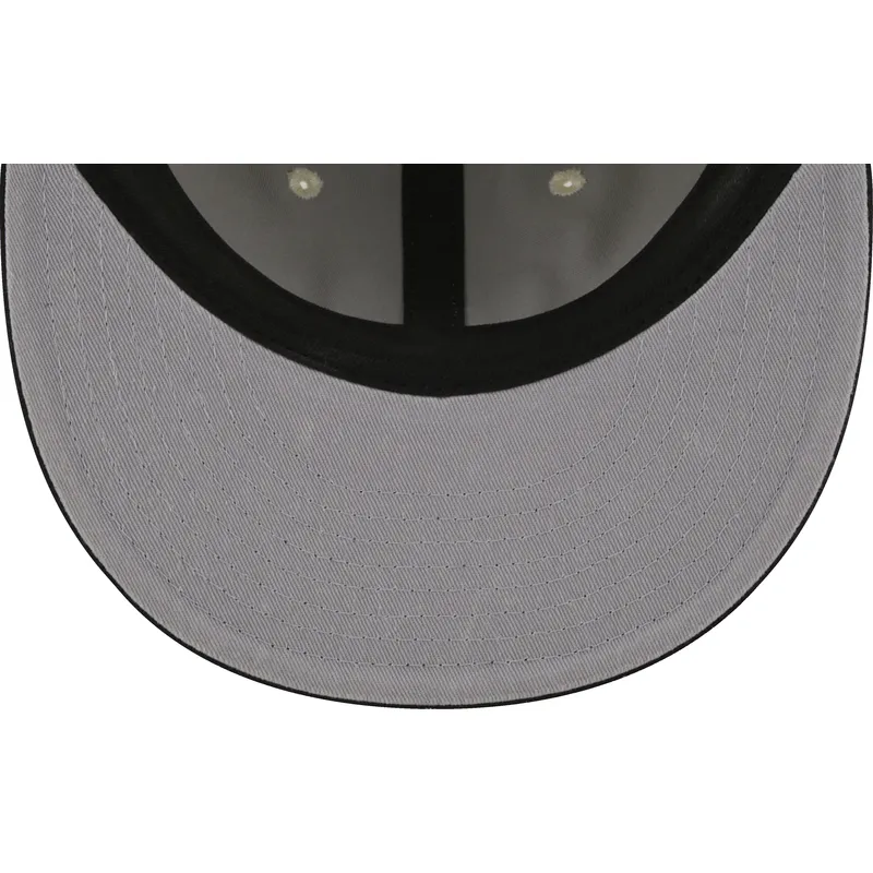 beige-und-schwarze-verstellbare-flatcap-9fifty-retro-crown-denim-der-oakland-raiders-nfl-von-new-era