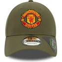 grune-verstellbare-9forty-seasonal-repreve-kappe-von-manchester-united-football-club-premier-league-von-new-era