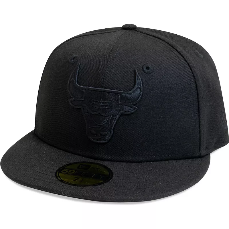 new-era-flat-brim-black-logo-59fifty-essential-chicago-bulls-nba-black-fitted-cap