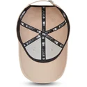 cappellino-beige-con-visiera-curva-regolabile-con-logo-beige-9forty-league-essential-dei-new-york-yankees-mlb-di-new-era
