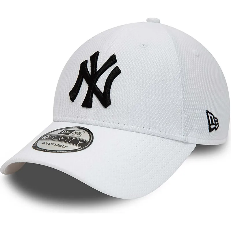 weisse-verstellbare-gebogene-kappe-9forty-diamond-era-essential-der-new-york-yankees-mlb-von-new-era