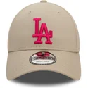 mutzen-gebogen-beige-verstellbares-band-rosa-9forty-league-essential-der-los-angeles-dodgers-mlb-von-new-era