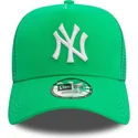 mutzen-gebogen-grun-snapback-a-frame-league-essential-der-new-york-yankees-mlb-von-new-era