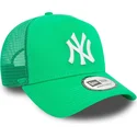 mutzen-gebogen-grun-snapback-a-frame-league-essential-der-new-york-yankees-mlb-von-new-era