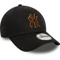 schwarze-verstellbare-curved-cap-mit-orangem-logo-9forty-team-outline-der-new-york-yankees-mlb-von-new-era