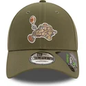 grune-verstellbare-curved-cap-9forty-repreve-football-taxi-von-new-era