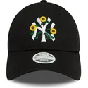 new-era-9forty-mlb-new-york-yankees-damen-verstellbare-schwarze-kappe-mit-gebogenem-schirm-und-blumenmuster