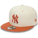 new-era-mlb-new-york-yankees-9fifty-snapback-kappe-in-beige-und-braun-mit-patch