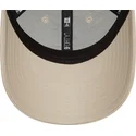 beige-verstellbare-kappe-9forty-character-von-morty-smith-rick-und-morty-von-new-era