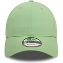 gorra-curva-verde-claro-ajustable-9forty-essential-de-new-era