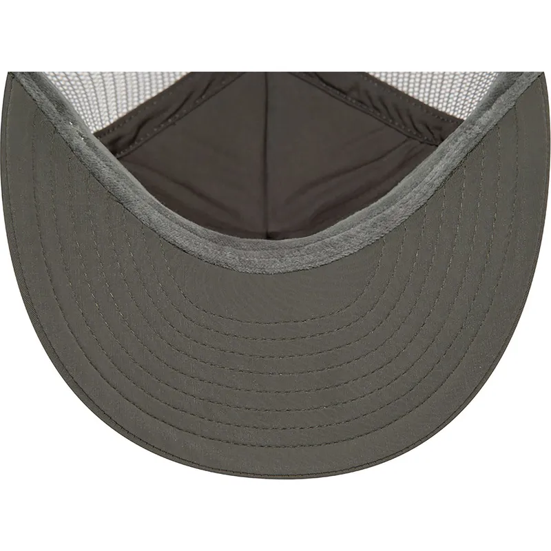 mutzen-gebogen-beige-snapback-9fifty-von-new-era