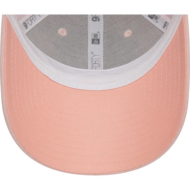 gebogene-rosa-verstellbare-damenkappe-9forty-linen-der-new-york-yankees-mlb-von-new-era