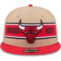brazowo-czerwona-czapka-z-plaskim-daszkiem-snapback-9fifty-draft-2024-chicago-bulls-nba-od-new-era