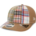 czapka-z-zakrzywionym-daszkiem-brazowa-regulowana-9fifty-retro-crown-relaxed-heritage-fit-od-new-era-x-original-madras-trading-c