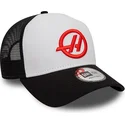 vit-och-svart-e-frame-truckerkeps-av-haas-f1-team-formula-1-fran-new-era