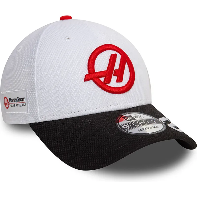 cappellino-con-visiera-curva-bianco-e-nero-snapback-kevin-magnussen-9forty-di-haas-f1-team-formula-1-di-new-era