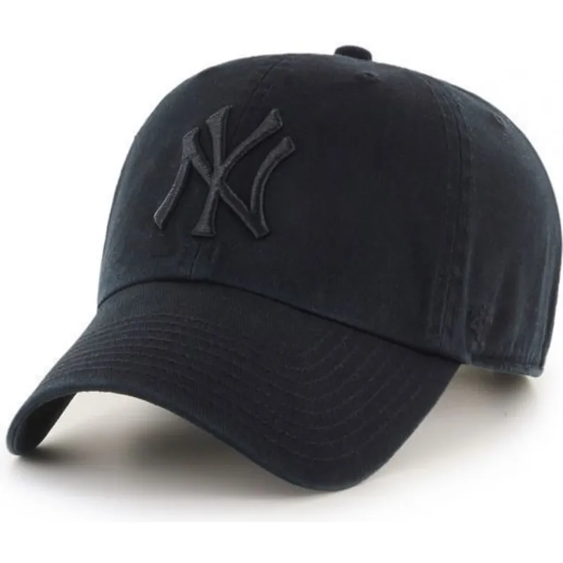 gorra-curva-negra-oscuro-con-logo-negro-de-new-york-yankees-mlb-clean-up-de-47-brand