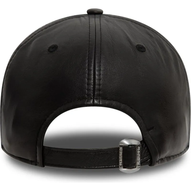 schwarze-verstellbare-curved-cap-9forty-leather-der-new-york-yankees-mlb-von-new-era