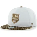 mutzen-flach-weiss-snapback-der-los-angeles-kings-nhl-von-47-brand