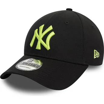 Gorra curva negra ajustable con logo verde 9FORTY League Essential de New York Yankees MLB de New Era