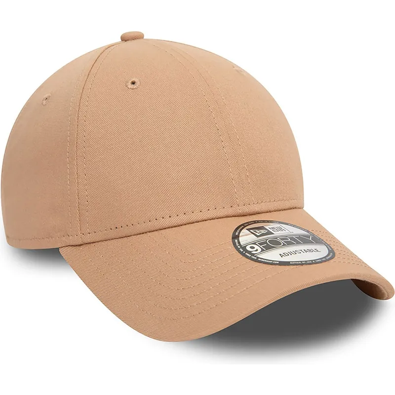 beige-verstellbare-curved-cap-9forty-essential-von-new-era