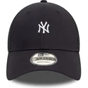 schwarze-verstellbare-9forty-mini-homefield-trucker-cap-der-new-york-yankees-mlb-von-new-era