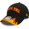 cappellino-curvo-nero-e-arancione-regolabile-9twenty-race-flame-di-new-era