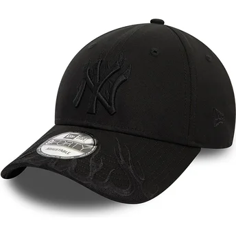 Gorra curva negra ajustable con logo negro 9FORTY Flame de New York Yankees MLB de New Era