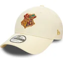 mutzen-gebogen-beige-verstellbares-band-9forty-der-hogwarts-harry-potter-von-new-era