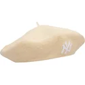 berretto-beige-da-donna-wool-beret-dei-new-york-yankees-mlb-di-new-era