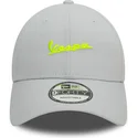 new-era-9forty-seasonal-verstellbare-graue-kappe-mit-gebogenem-schirm-von-vespa-piaggio