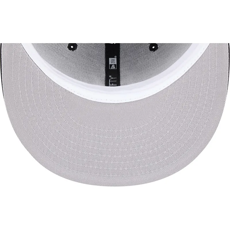 czarna-dopasowana-czapka-z-daszkiem-59fifty-global-new-york-yankees-mlb-od-new-era