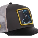 batman-rev-dc-comics-svart-och-gra-truckerkeps-fran-capslab