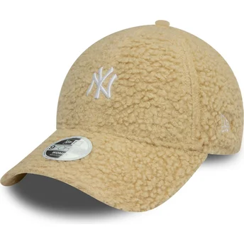 Verstellbare beige gebogene Kappe für Damen 9FORTY Borg der New York Yankees MLB von New Era