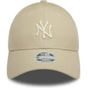 mutzen-gebogen-beige-verstellbares-band-9forty-midi-pu-der-new-york-yankees-mlb-von-new-era